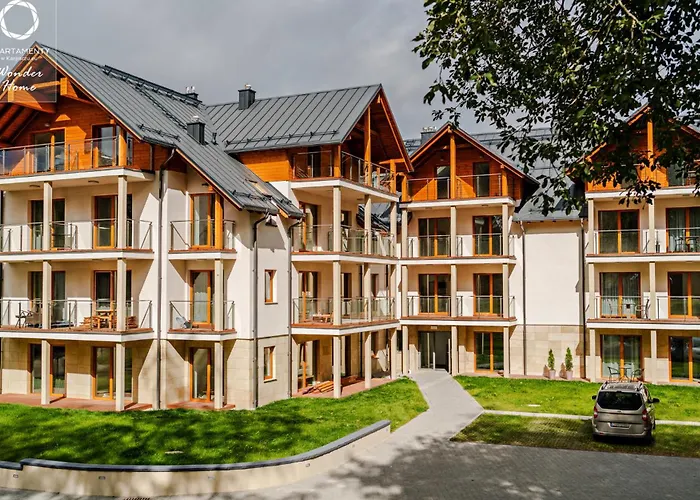 Wonder - Z Balkonem Z Widokiem Na Gory, Blisko Szlakow, W Spokojnej Czesci Karpacza كارباش