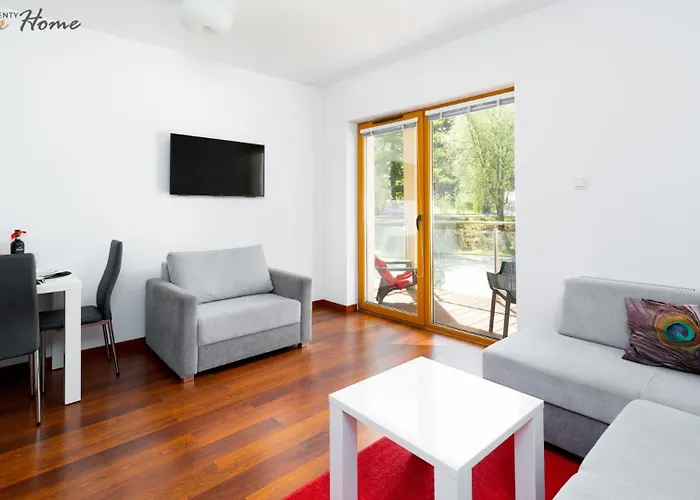 Wonder - Z Balkonem Z Widokiem Na Gory, Blisko Szlakow, W Spokojnej Czesci Karpacza Karpacz